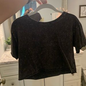 Fitted, cropped charcoal/distressed black